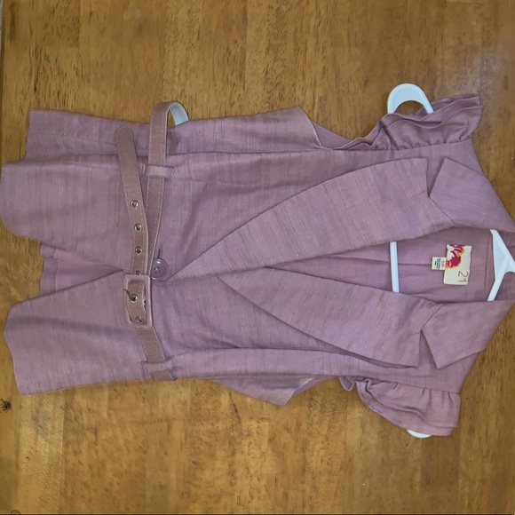 Pink Ruffle Cap Sleeve Blazer with Belt like new - Picture 3 of 3